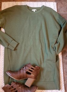 Long Tunic Sweatshirt with Pockets